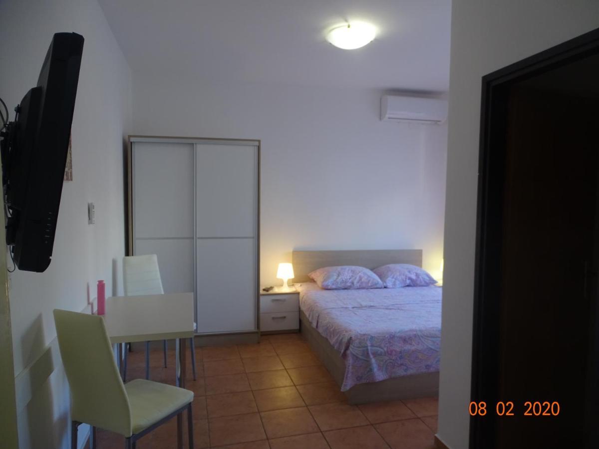 Apartments Antea & Magdalena พิโรวัซ ภายนอก รูปภาพ